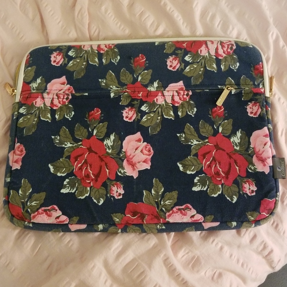 Floral lined laptop case